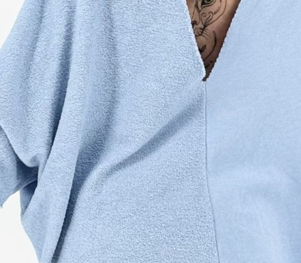 Sweatshirt in blau "Blumen uhd Herz"