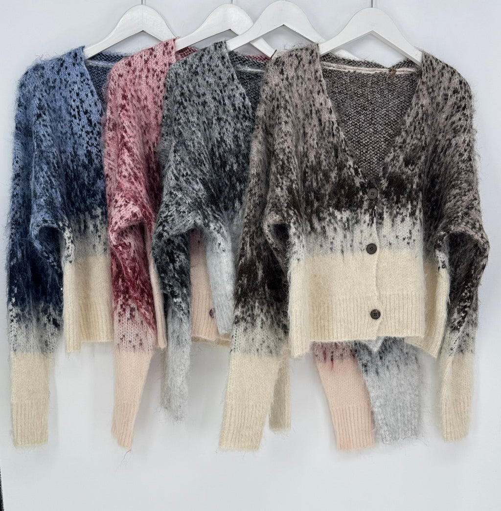 Strickjacke „Nordic Dream“ – Flauschiger Strick mit Muster