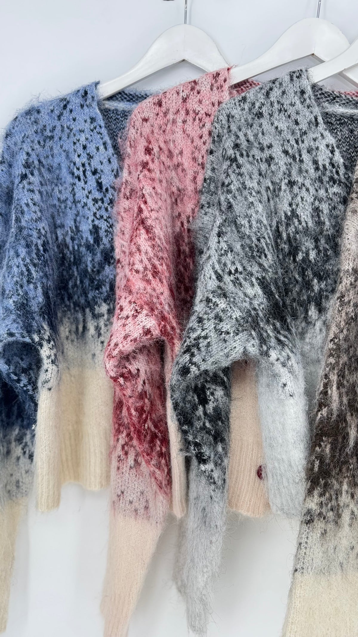 Strickjacke „Nordic Dream“ – Flauschiger Strick mit Muster