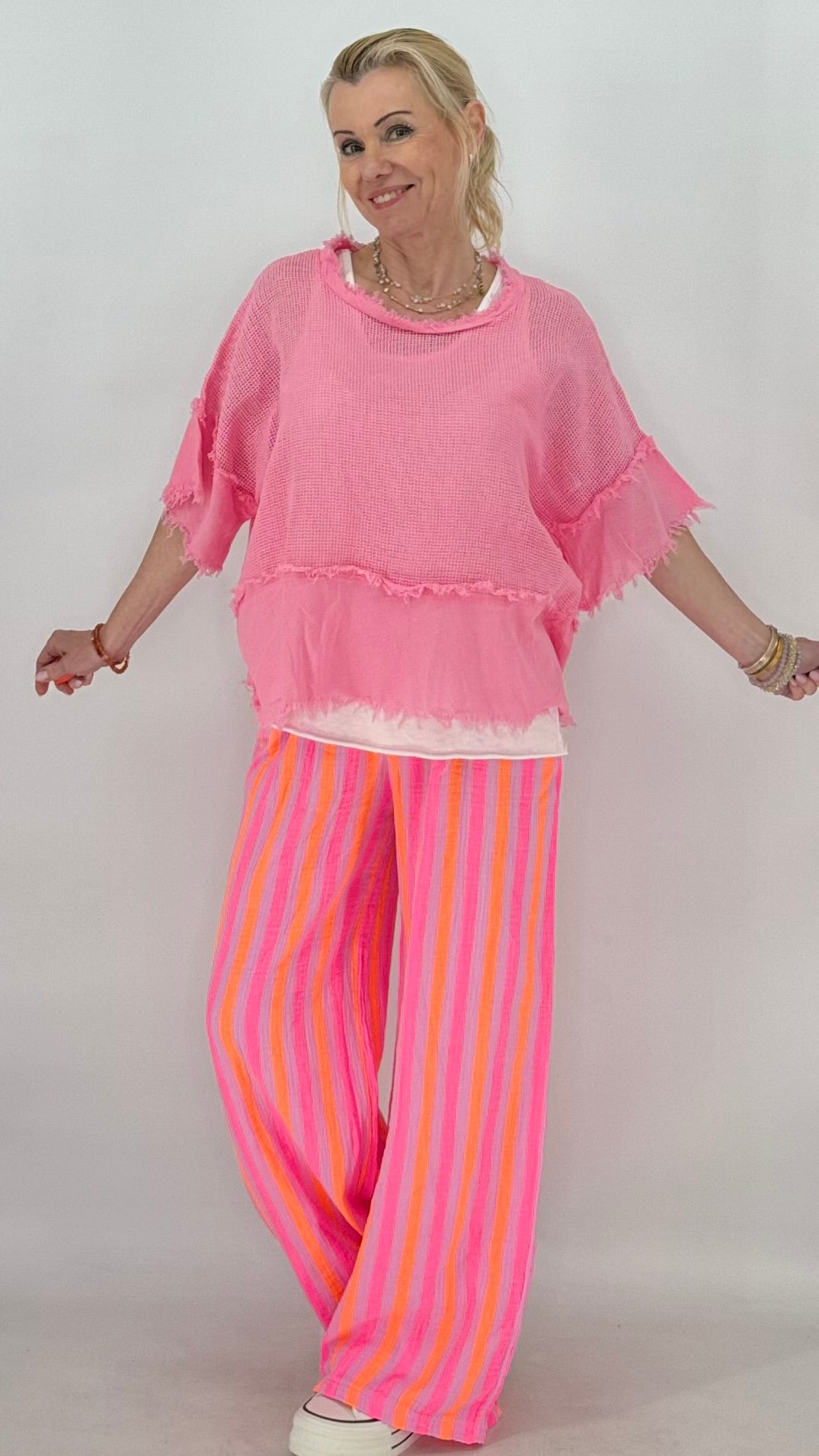 Modischer Oversize-Shirt