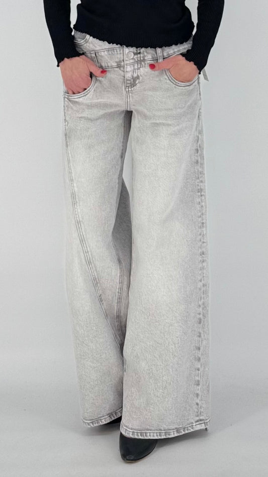Wide-Leg Jeans L212 grau
