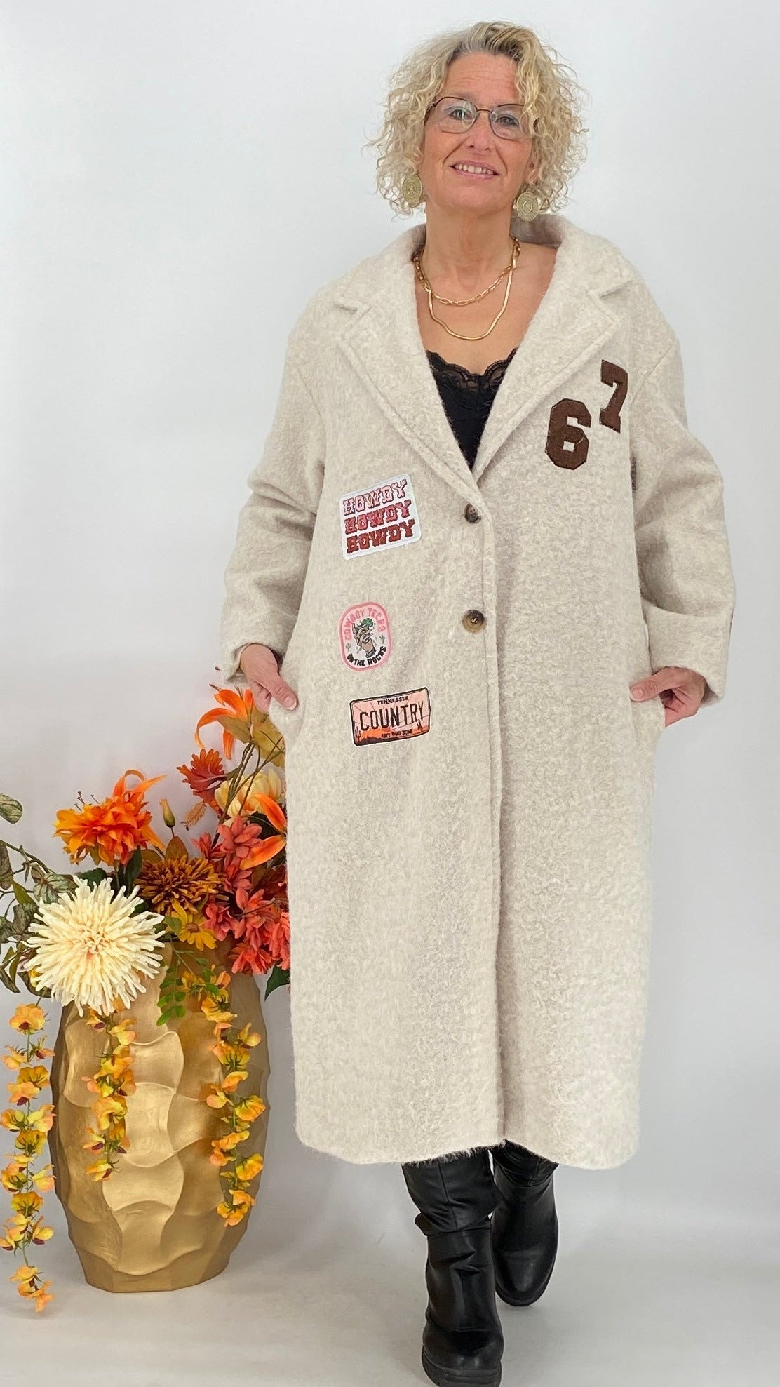 Wollmantel mit Patches, beige