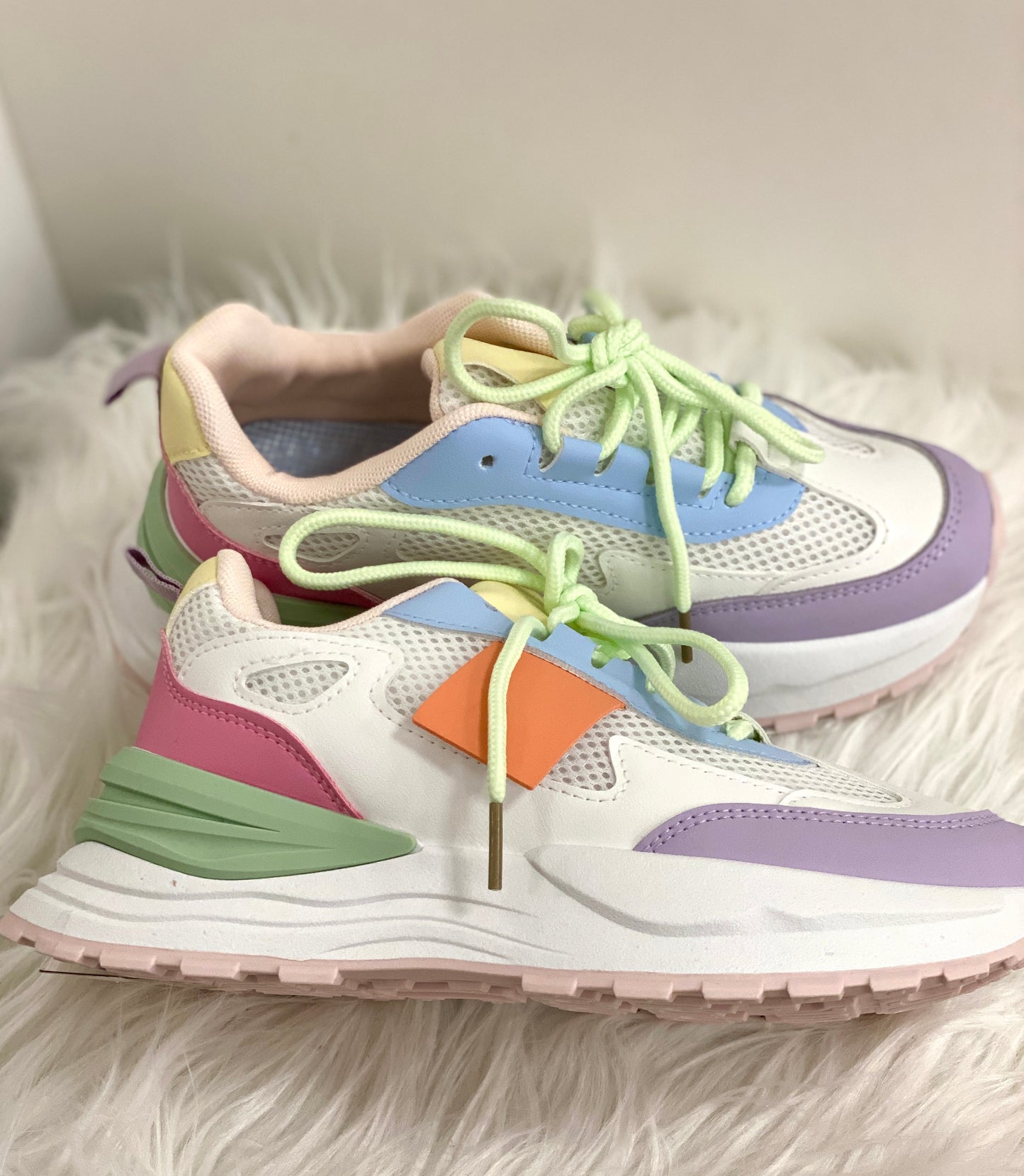 Sneaker -Multi-Color 7583
