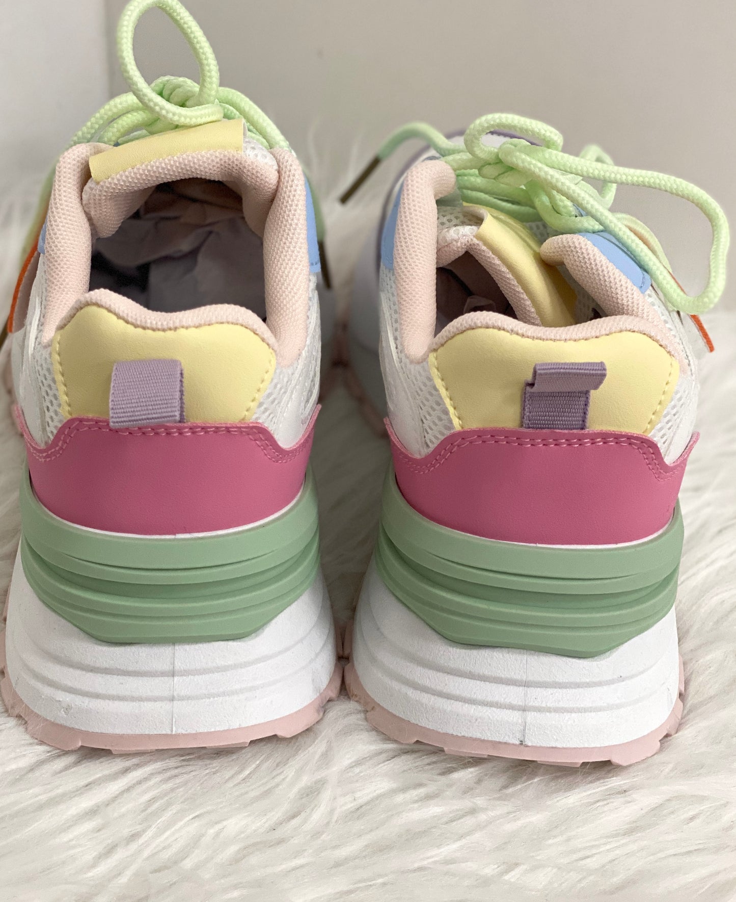 Sneaker -Multi-Color 7583