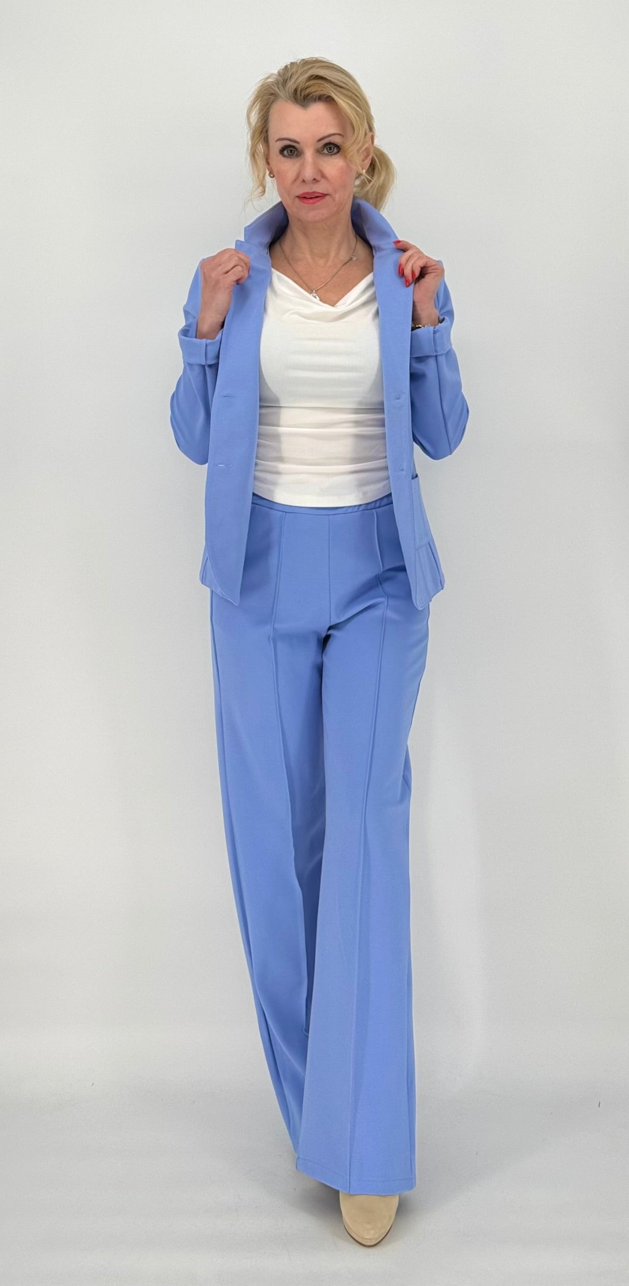 ESViViD Hose mit genähter Bügelfalte in lasurit