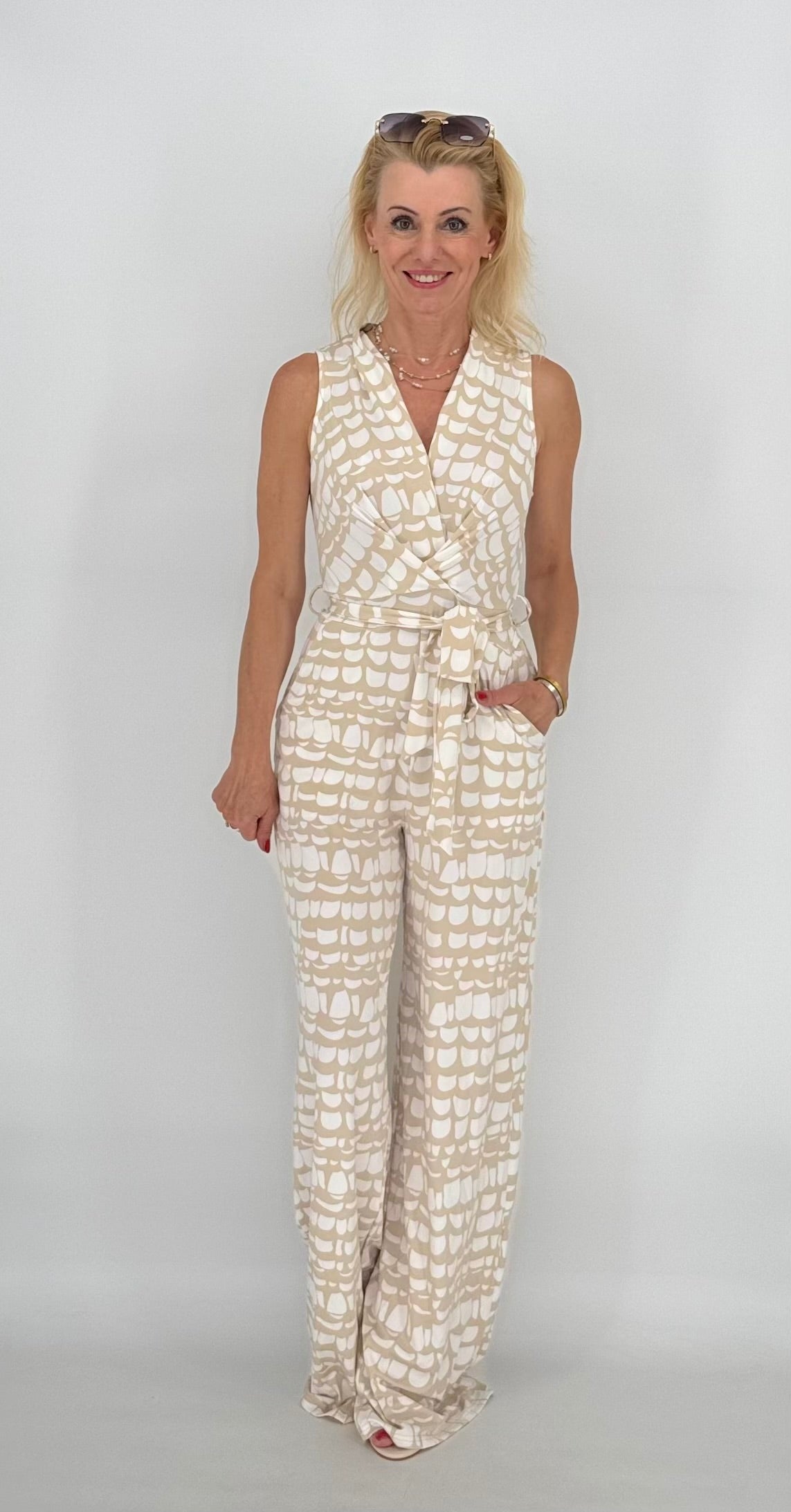 Jumpsuit, beige