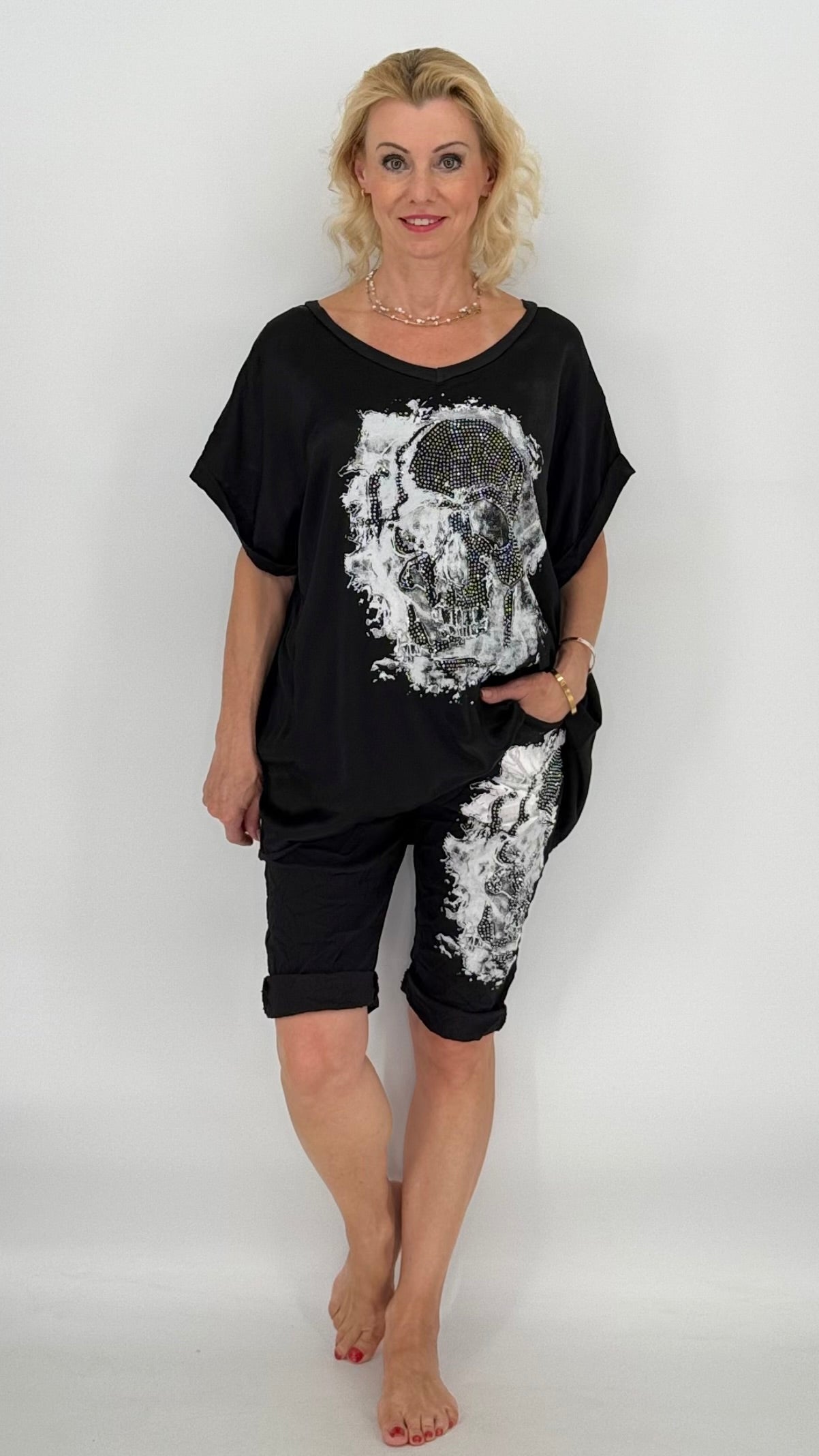 Kurze Hose "Skull", schwarz