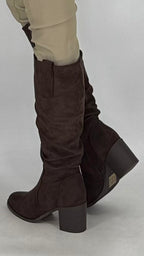 Stiefel Schokoladenbraun, A-920