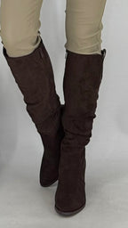 Stiefel Schokoladenbraun, A-920