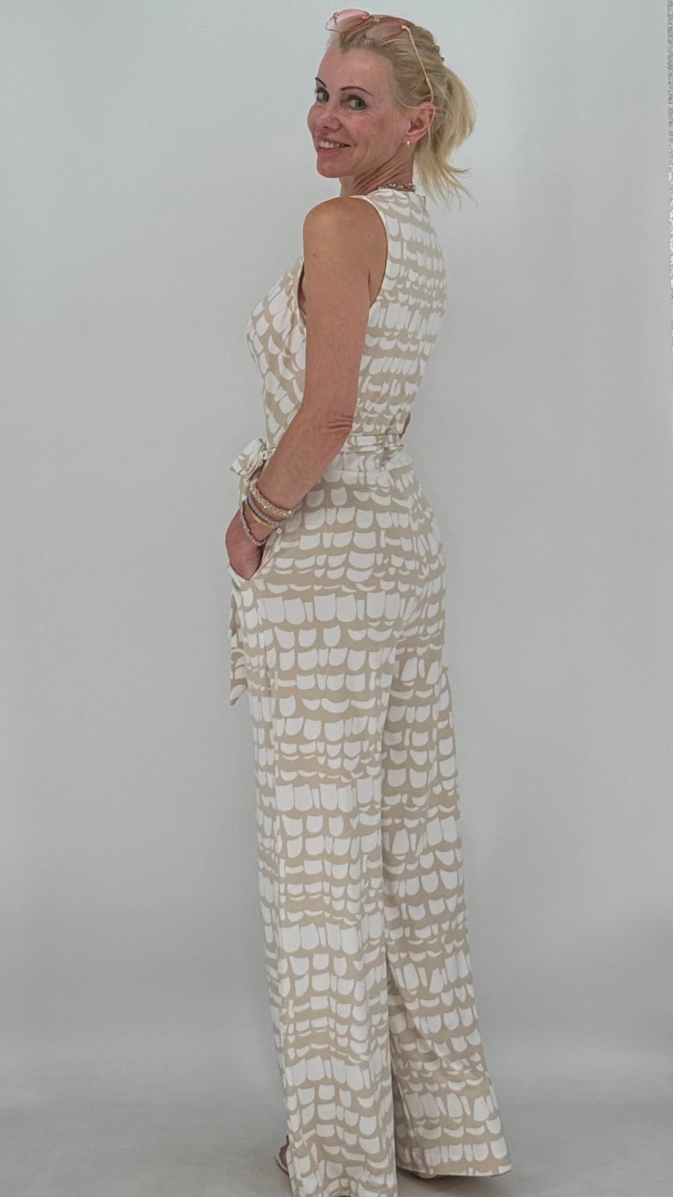 Jumpsuit, beige/creme