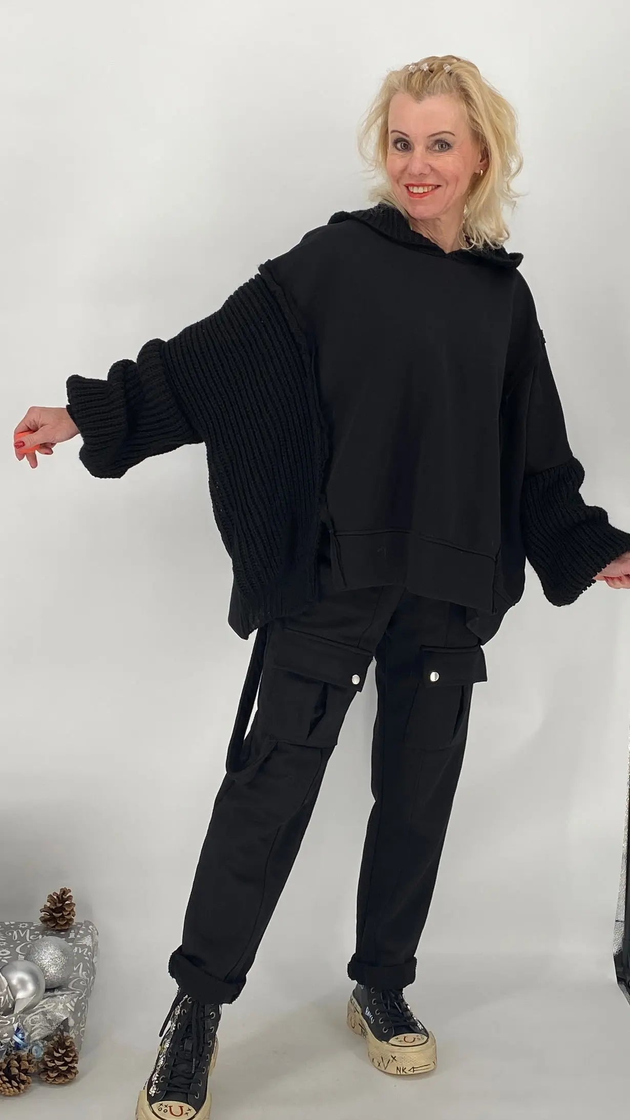 Hose, hellgrau, schwarz - By Elena FashionBy Elena Fashion