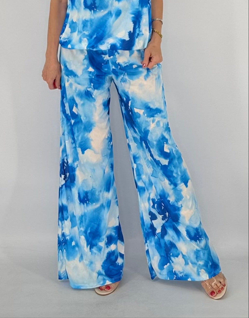 Hose, blau gebatikt