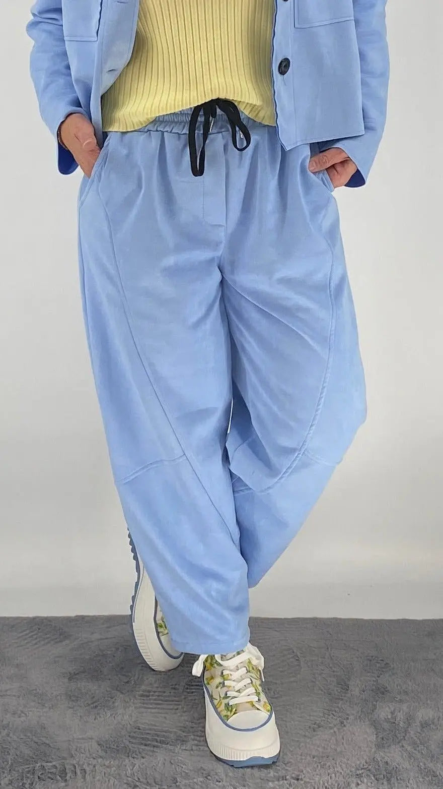 Hose Veloursleder - Optik, beige, blau, rosa - By Elena FashionBy Elena Fashion