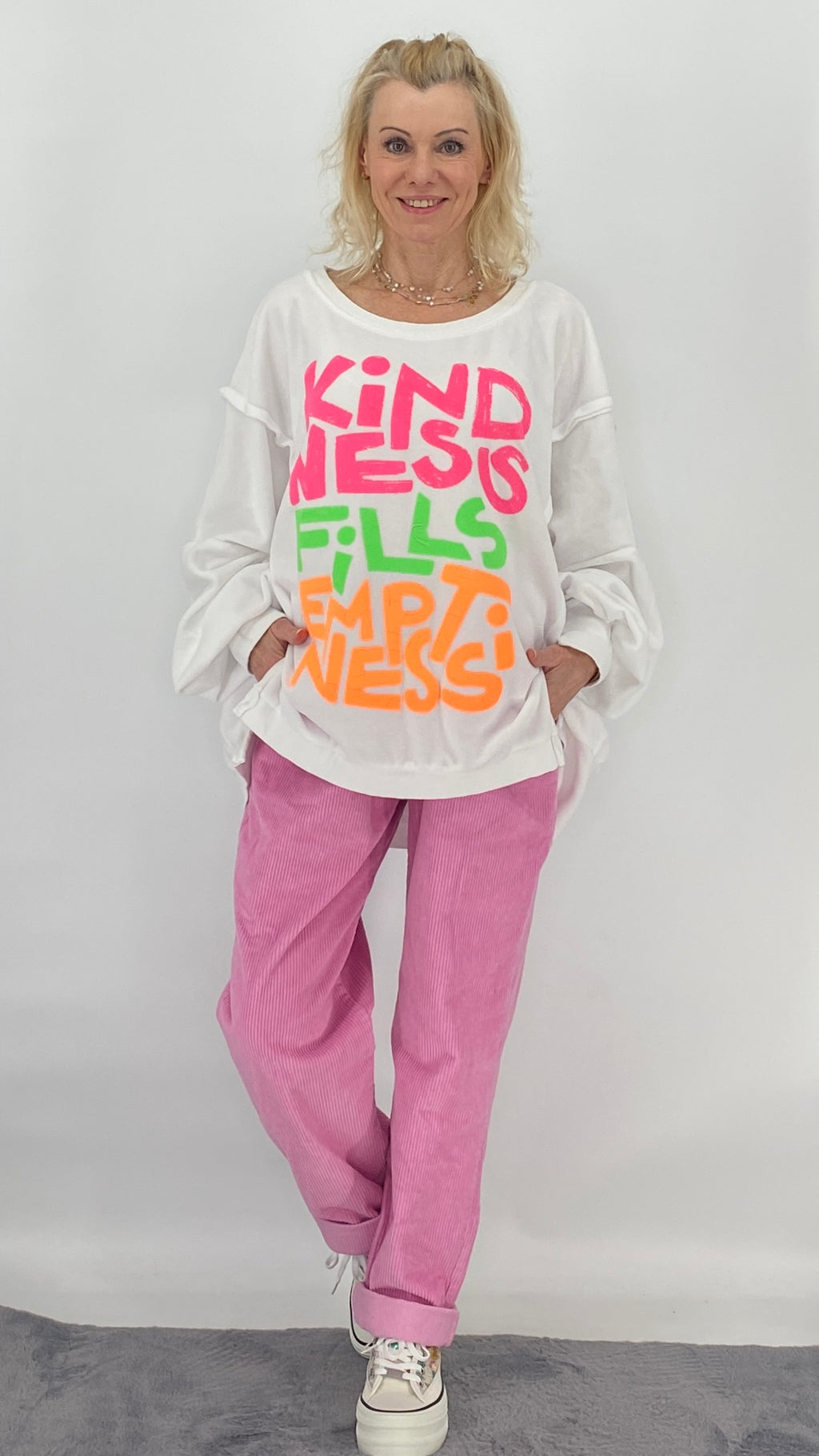 Sweatshirt in blau, weiß