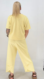 Damen Set : Hosen und Oberteil Halbarm, in Gelb