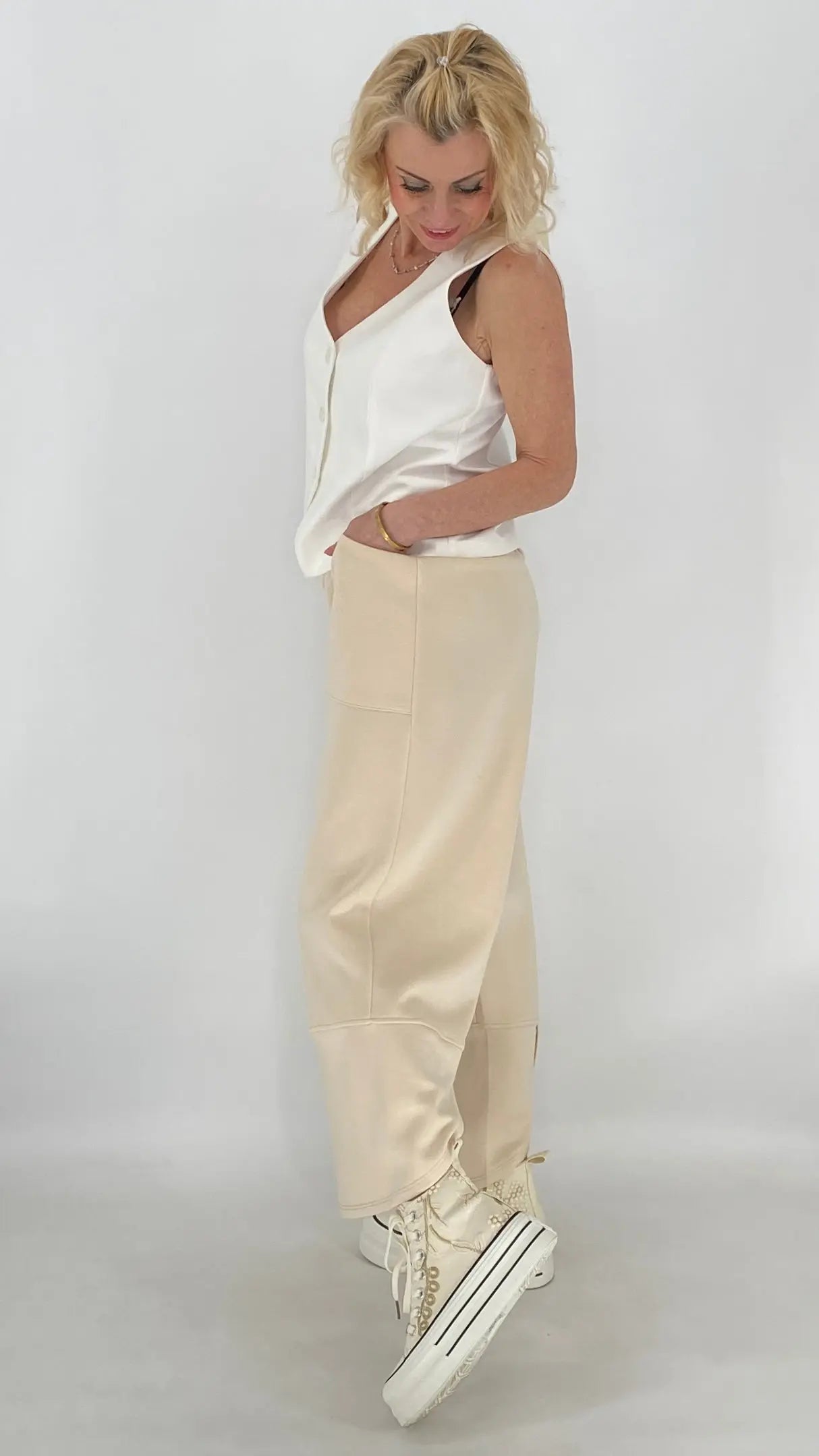 Cozy Hose in Beige - By Elena FashionBy Elena Fashion