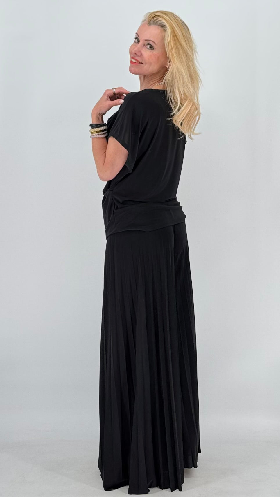Damen Shirt, in Rot und Schwarz