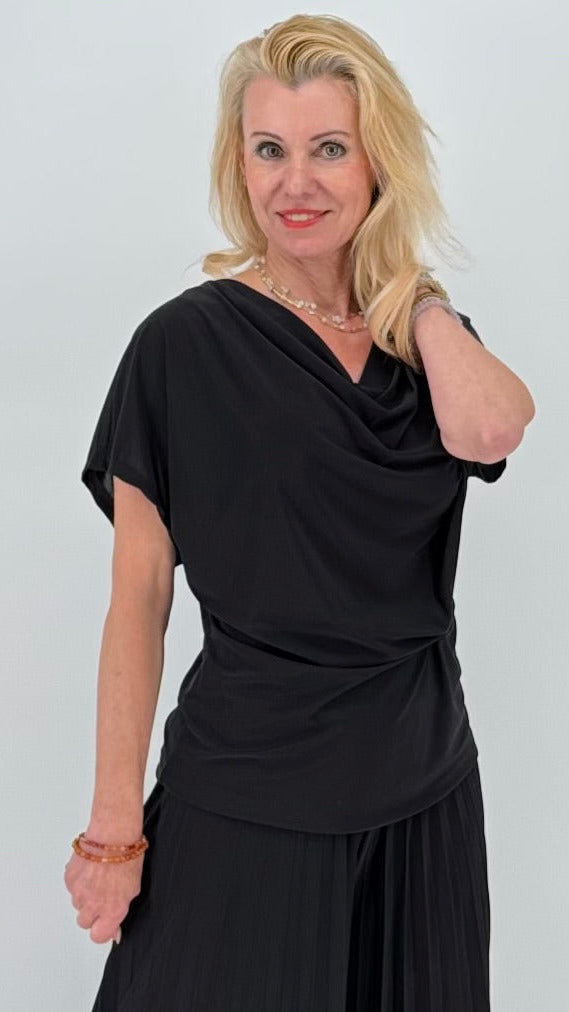 Damen Shirt, in Rot und Schwarz
