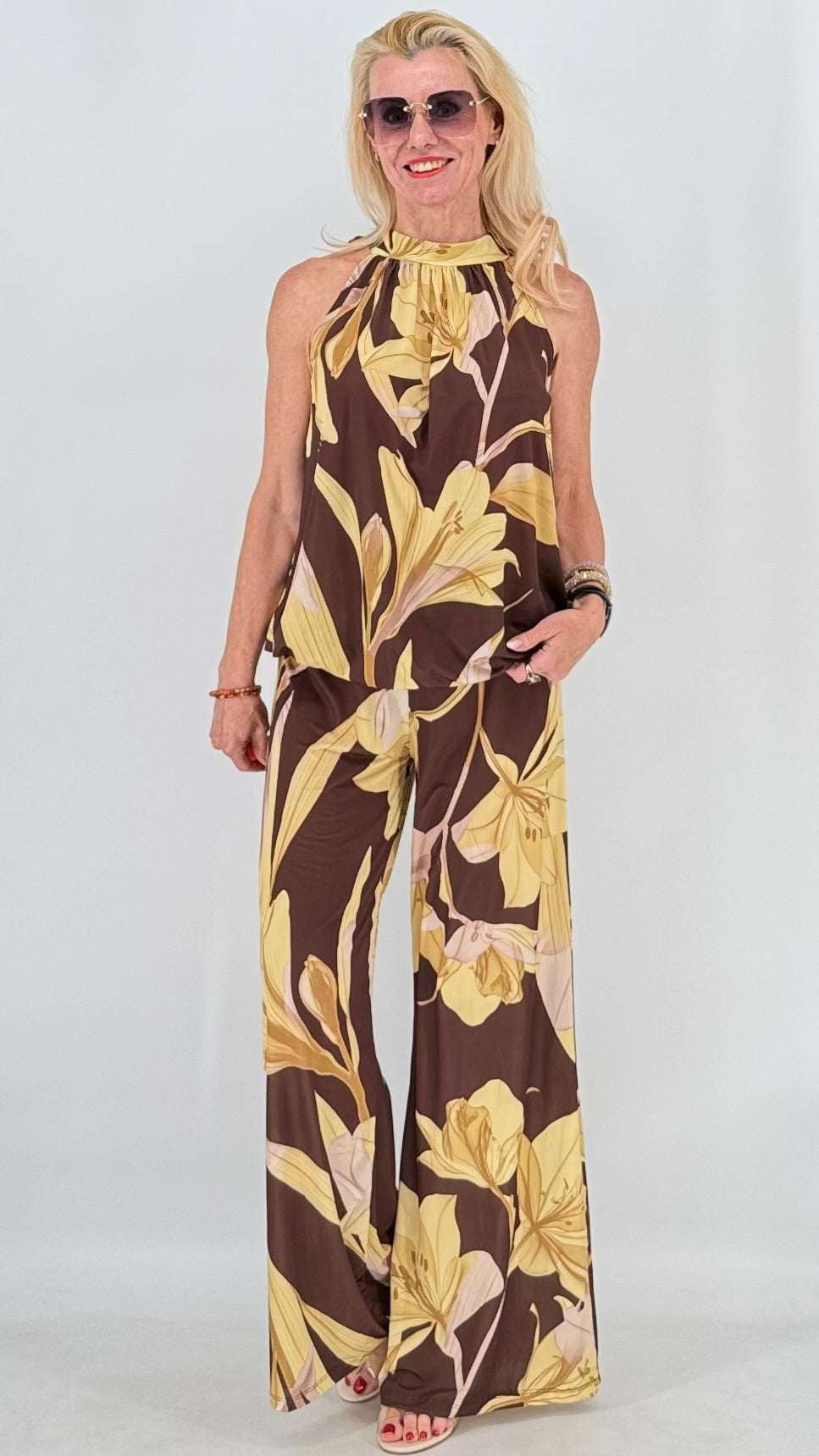 Sommer Set- Neckholder-Top & weite Hose, in Braun/Gelb