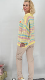 Strickjacke mit Knöpfen, mit Wolle