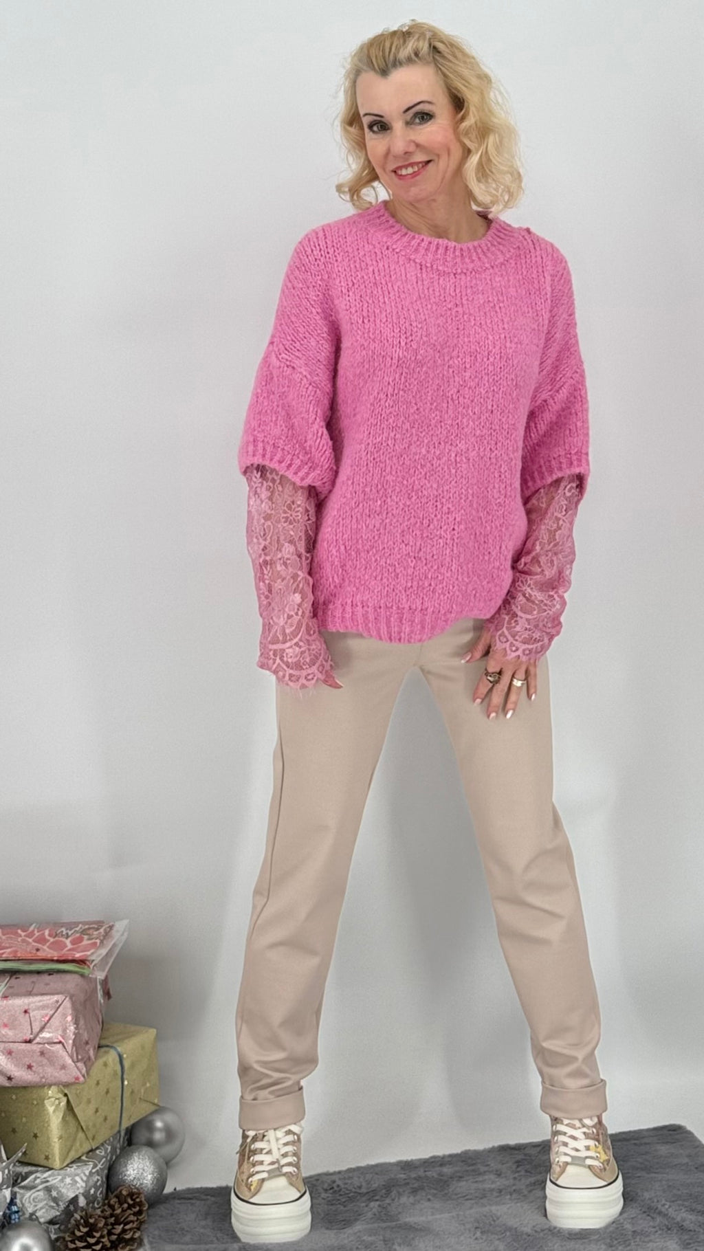 Pullover mit durchbrochenen Ärmeln, rosa