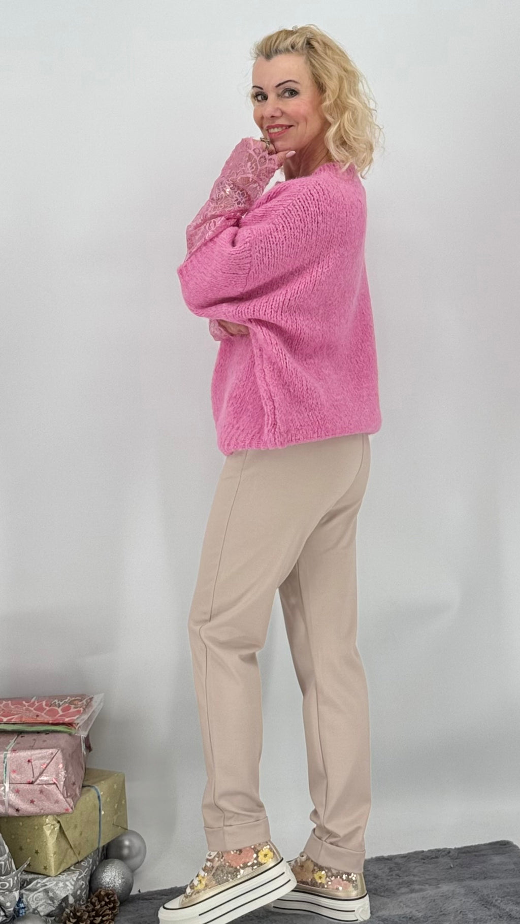 Pullover mit durchbrochenen Ärmeln, rosa