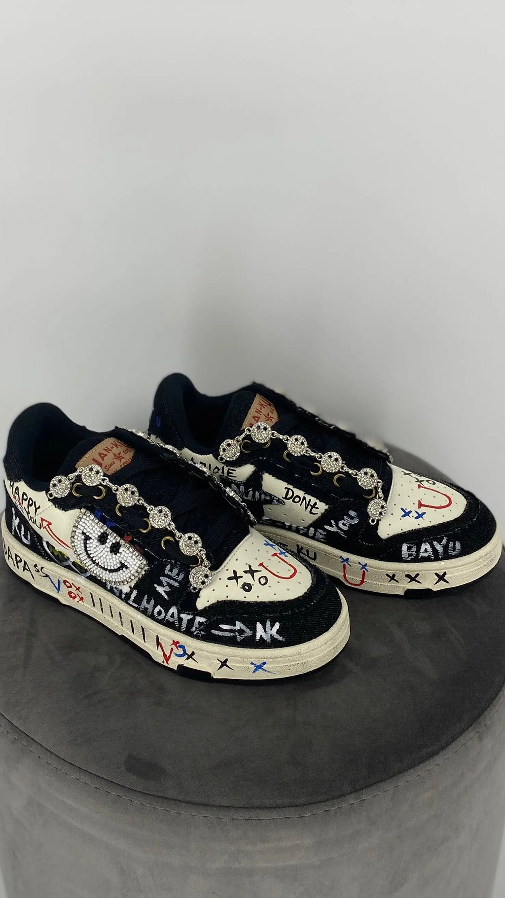Sneaker NAN - KU "Smiley", beige, schwarz - By Elena FashionBy Elena Fashion