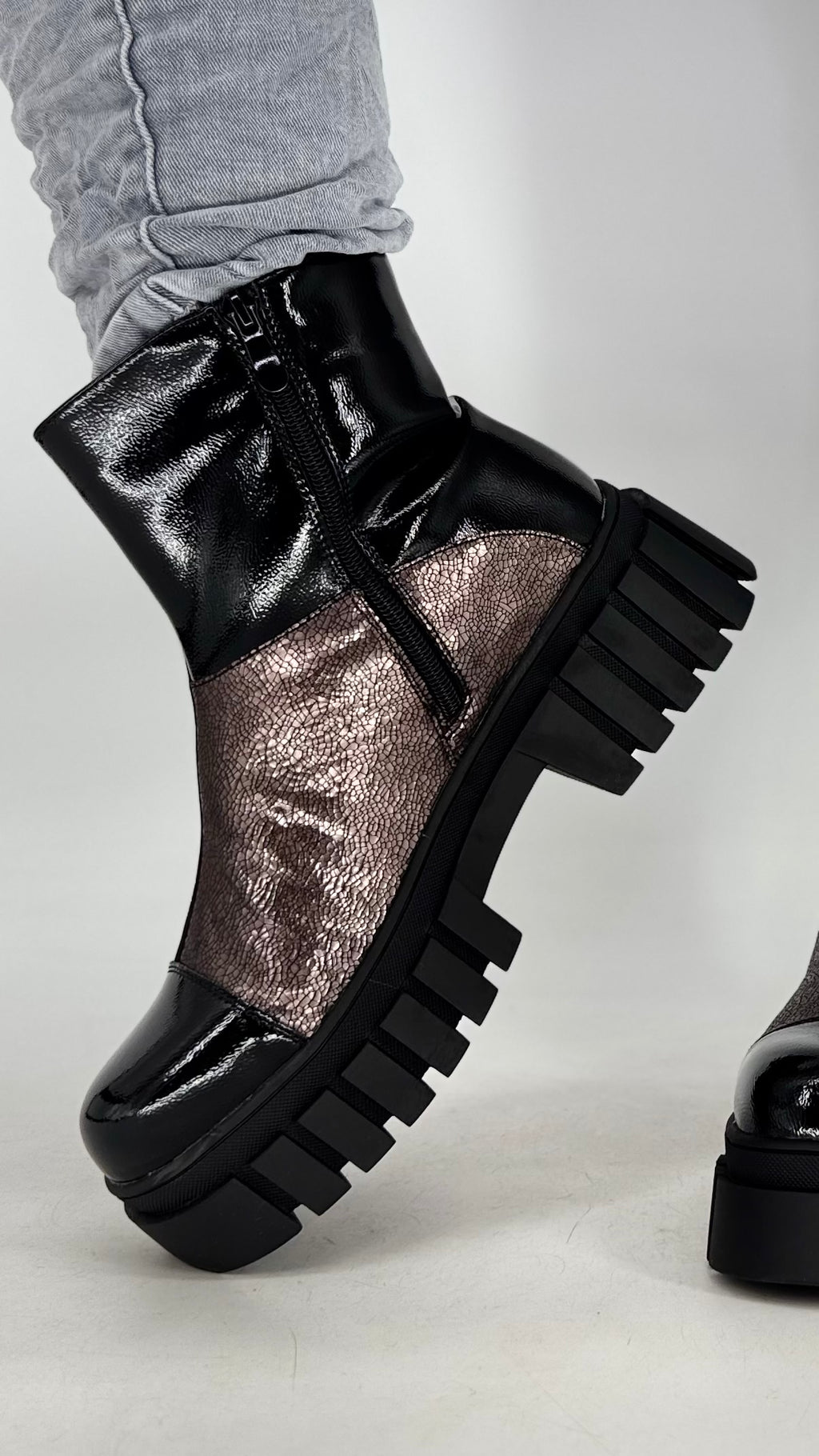 Boots schwarz/petwer lack A-916