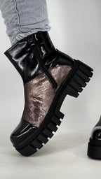 Boots schwarz/petwer lack A-916