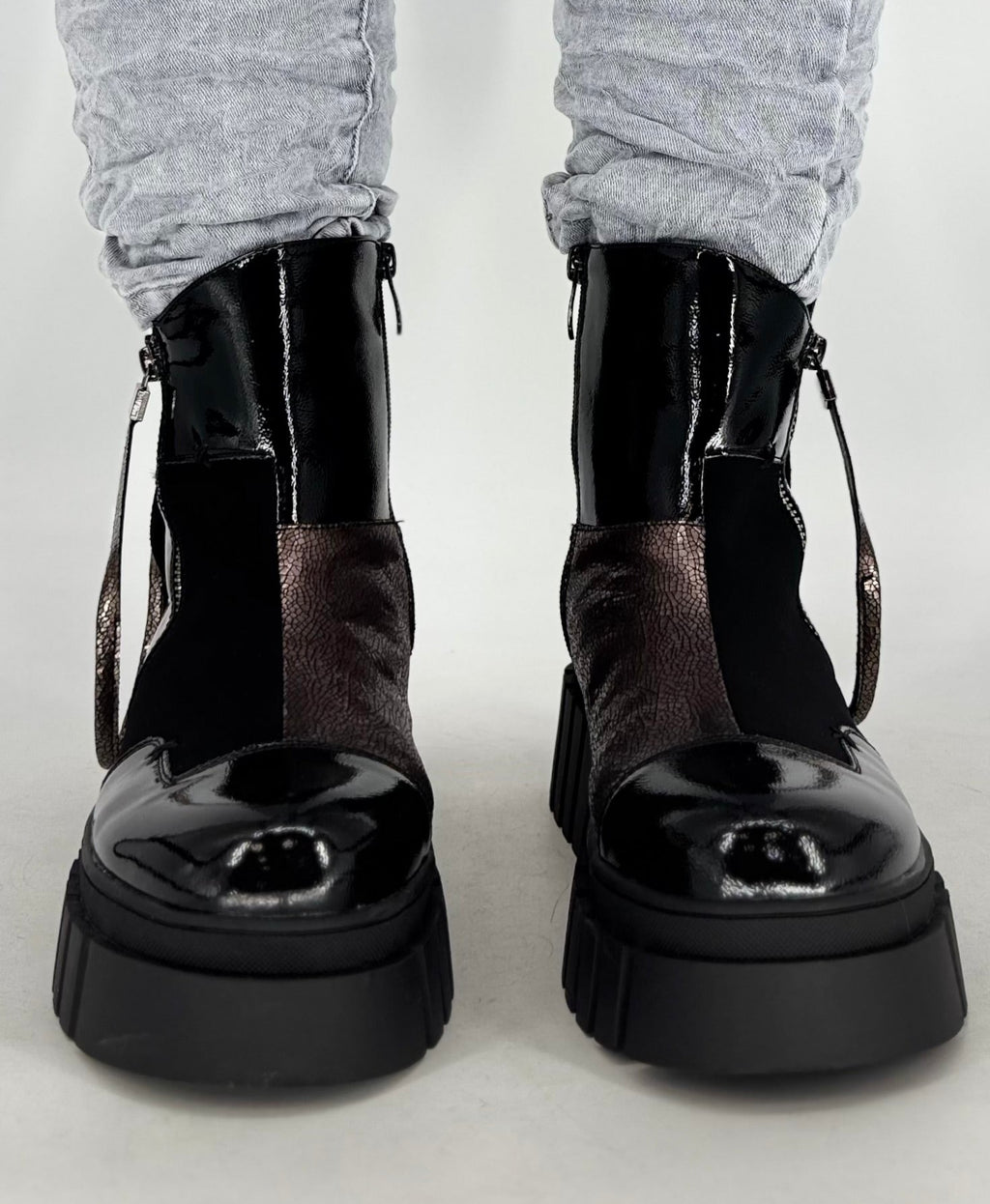 Boots schwarz/petwer lack A-916