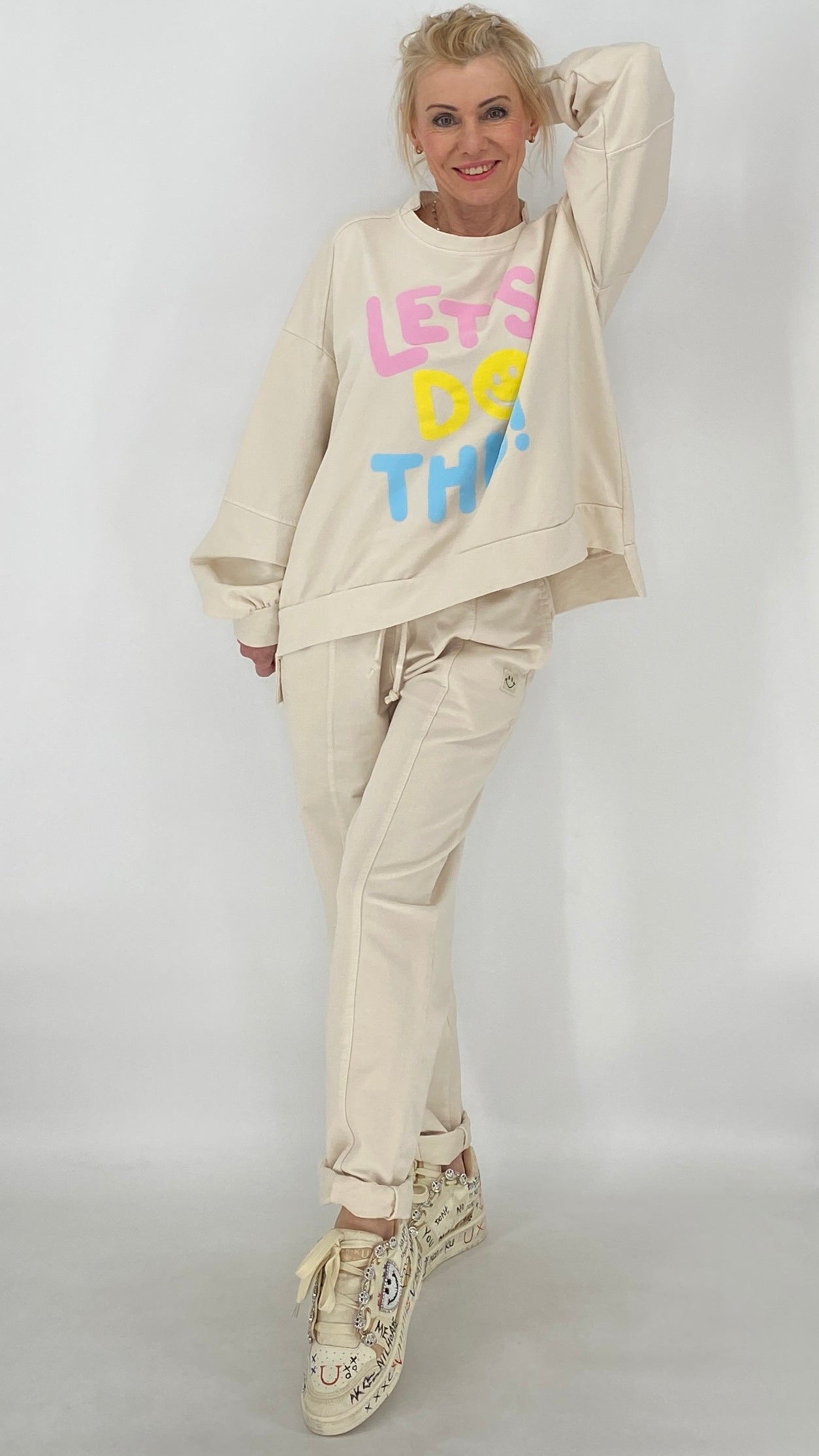 Sweatshirt "Smile" in blau, rosa, gelb, mint beige