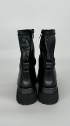 Boots Plateau Sohle schwarz D-72