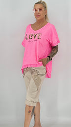 Oversize-Shirt „LOVE always wins", in Pinkt und Weiss