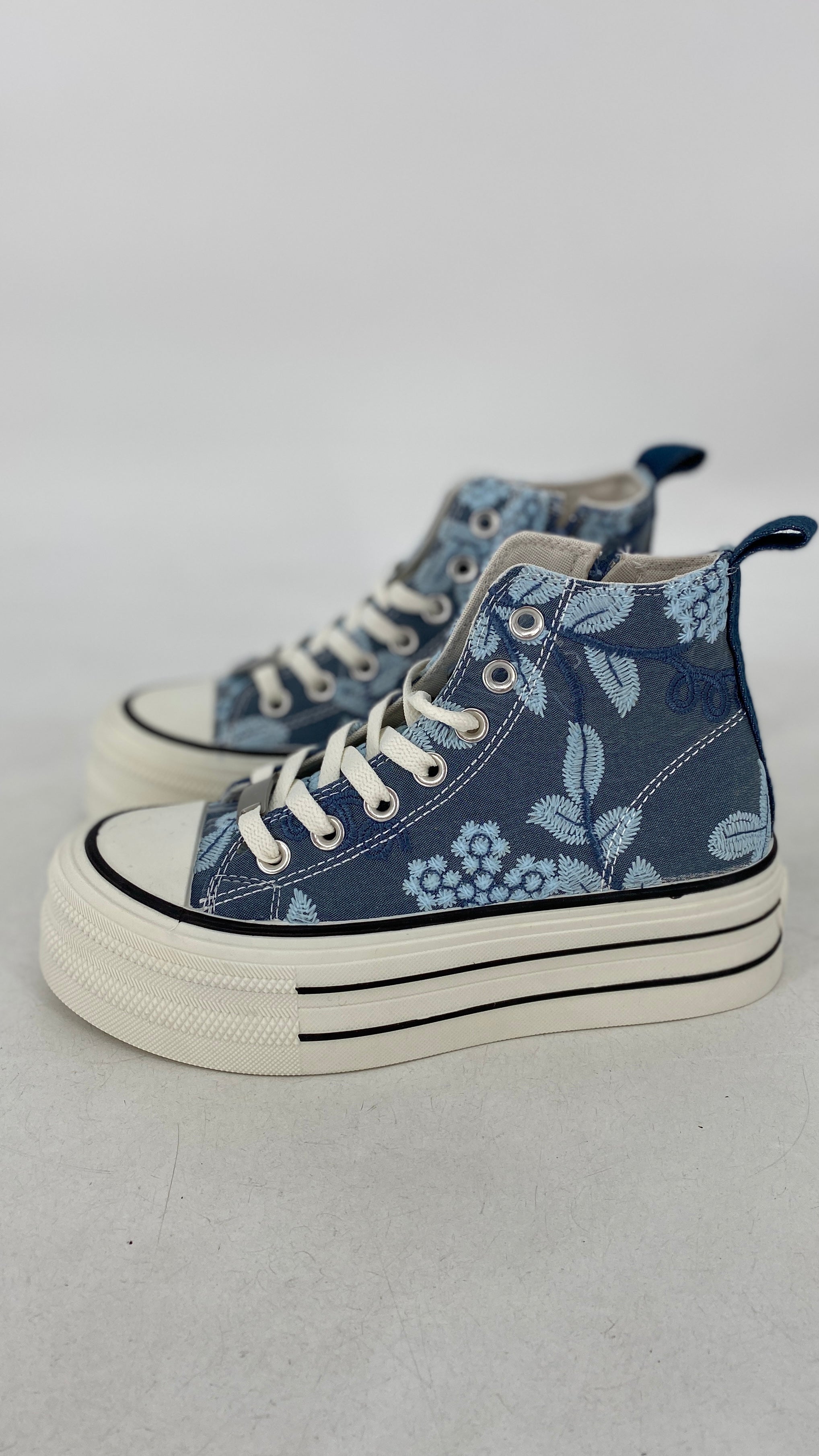 Sneaker mit Plateausohle, blau 8-140