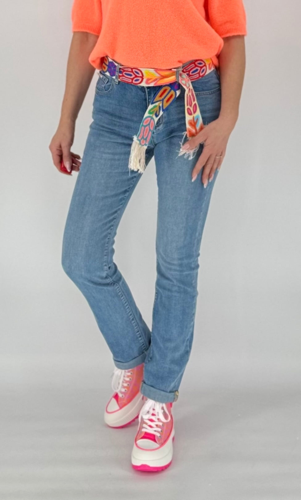 Jeans Hose mit Gürtel, blau