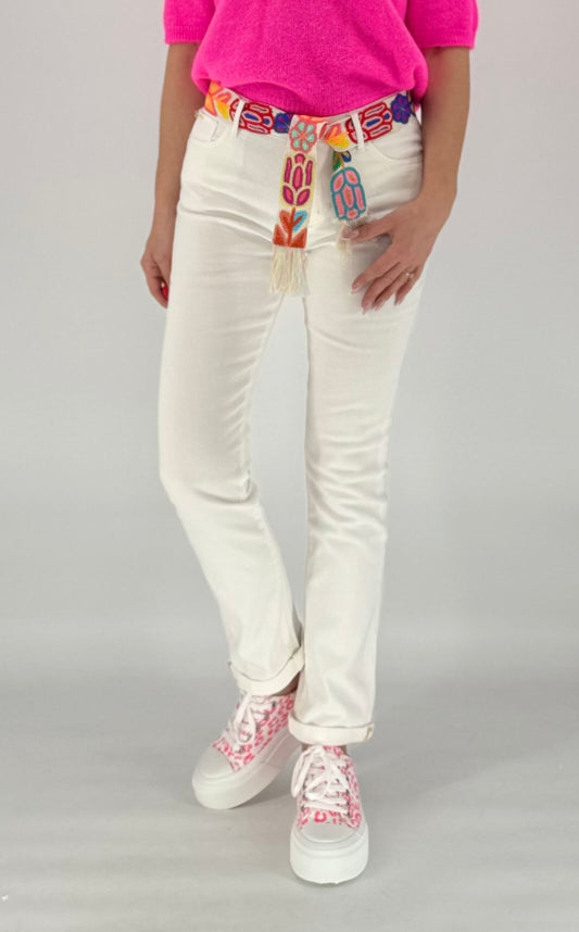 Jeans Hose mit Gürtel, weiß