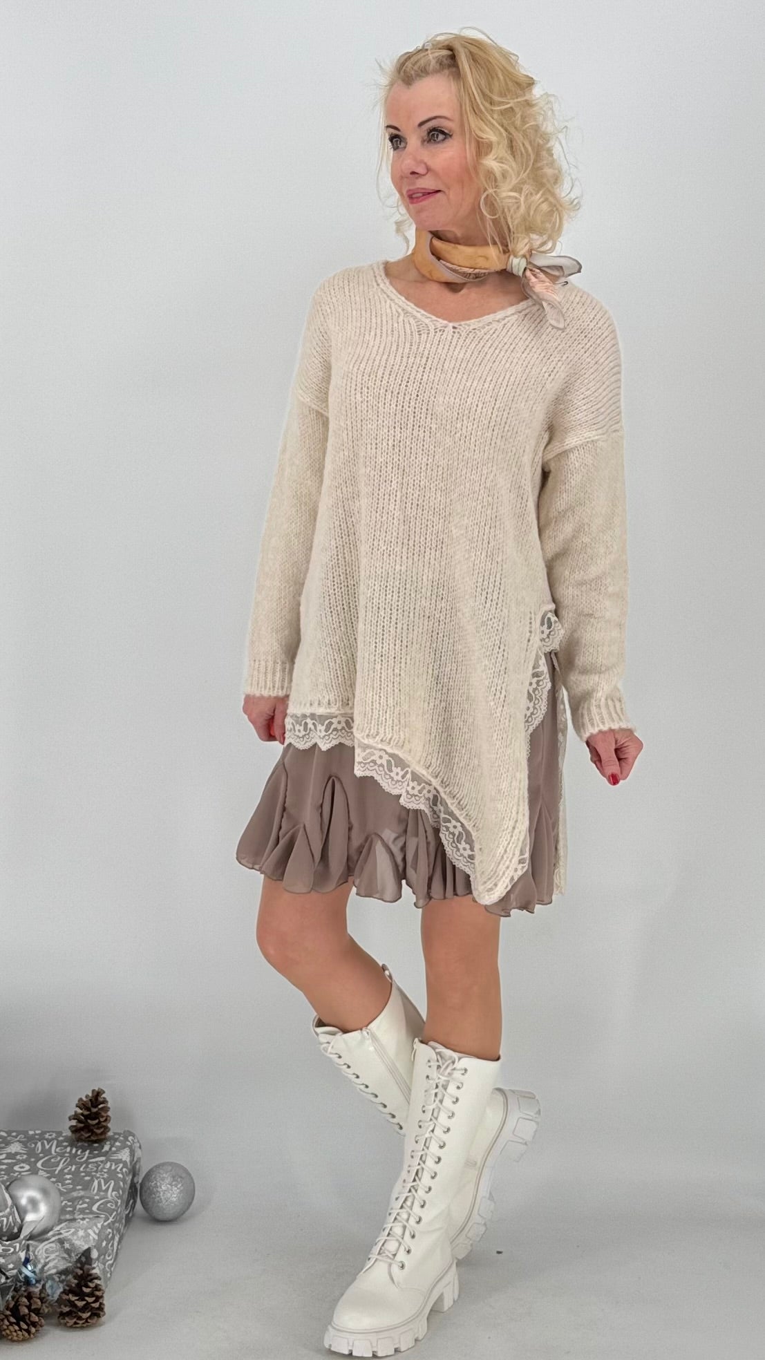 Pullover mit Asymmetrischer Saum, creme, rosa, grau, schwarz