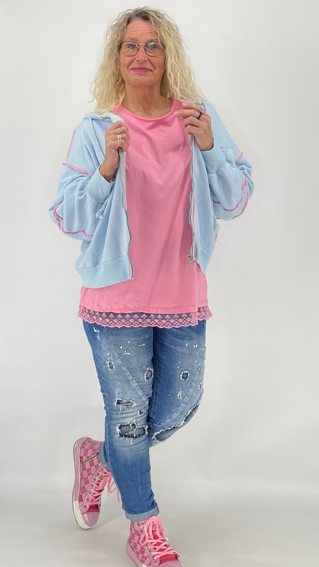 Sweety Jacke aus 100 % Baumwolle in Weiß, Blau und Gelb