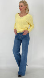 Mid Waist Jeans mit Knöpfchen