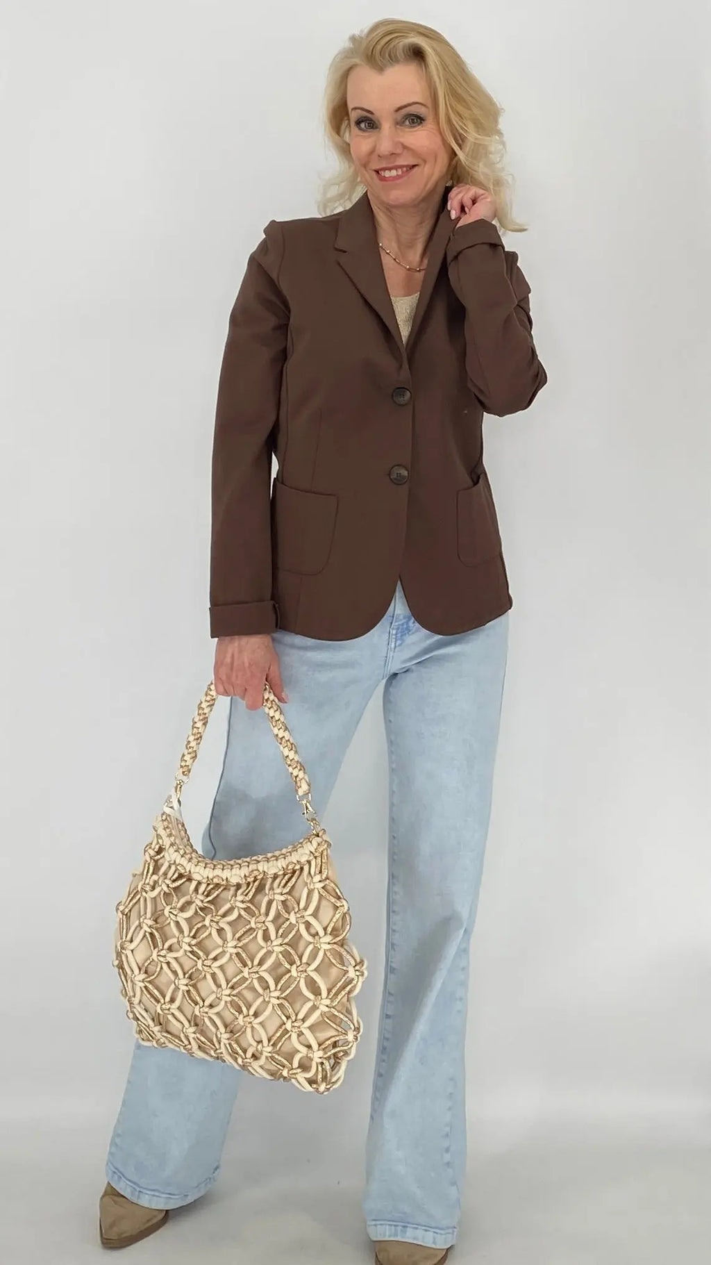 Eleganter und stilvoller Blazer von Esvivid in Braun - By Elena FashionBy Elena Fashion