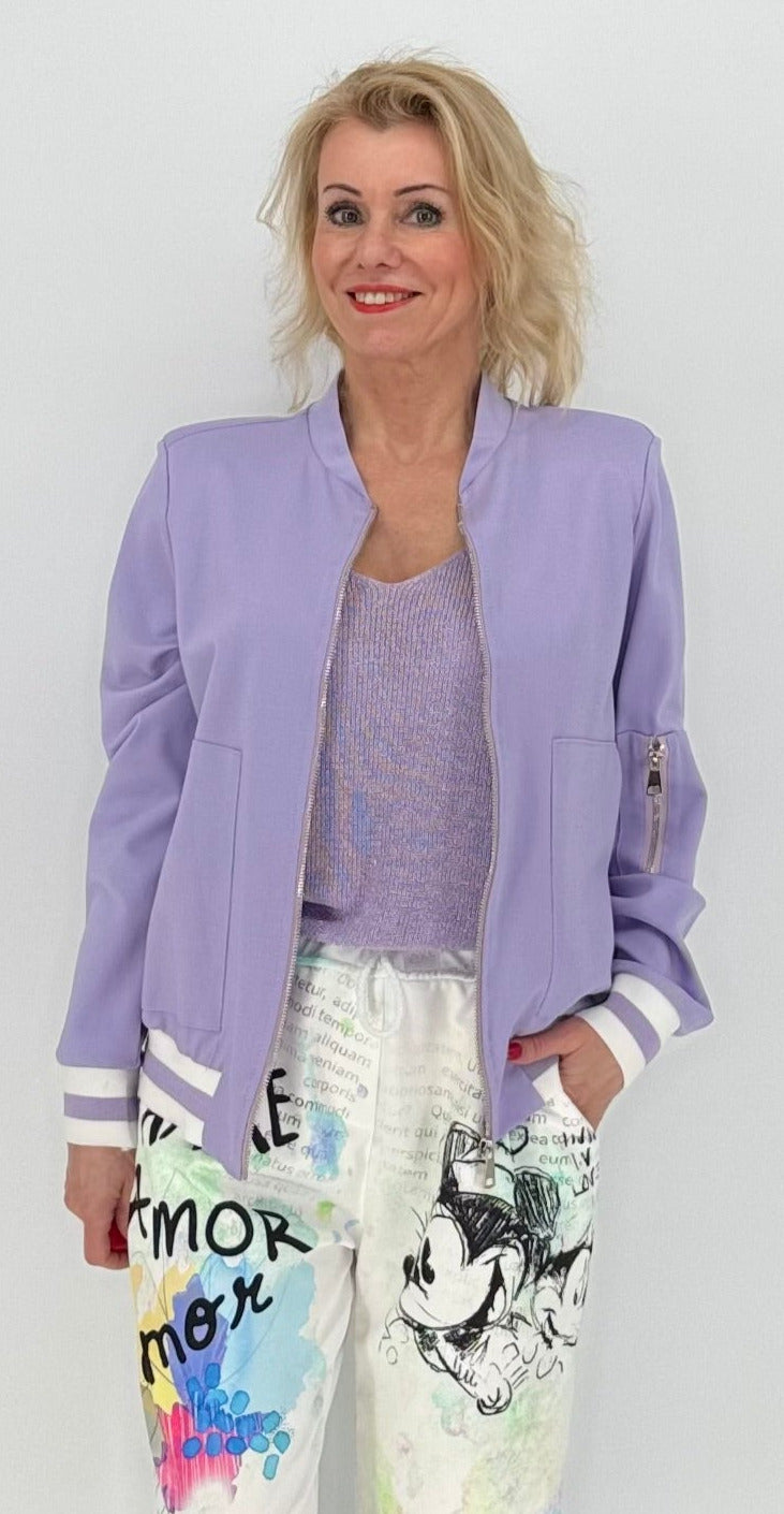 ESVIVID Bomberjacke in Flieder mit weißen Streifen