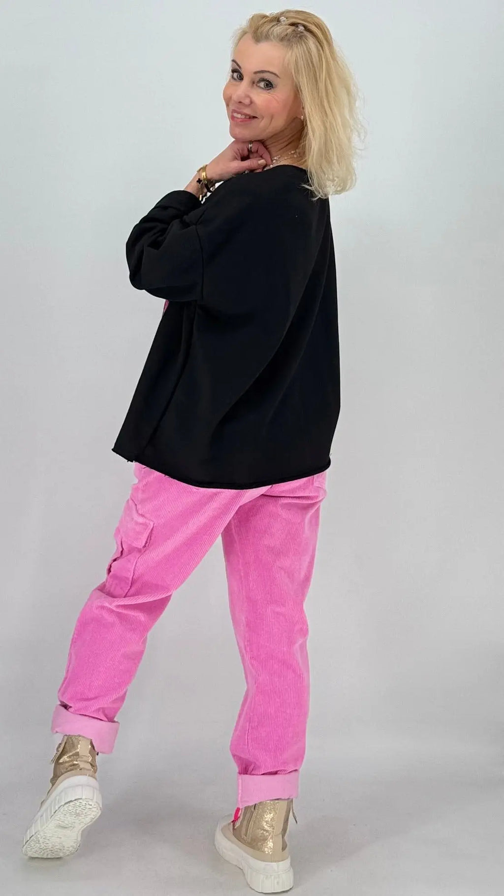 Sweatshirt "Rock" mit Strass, schwarz, pink, orange, beige - By Elena FashionBy Elena Fashion