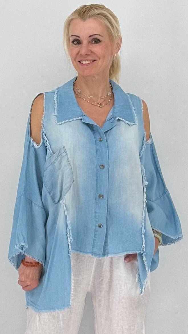 Bluse mit Cut Outs und ausgefranstem Abschluss