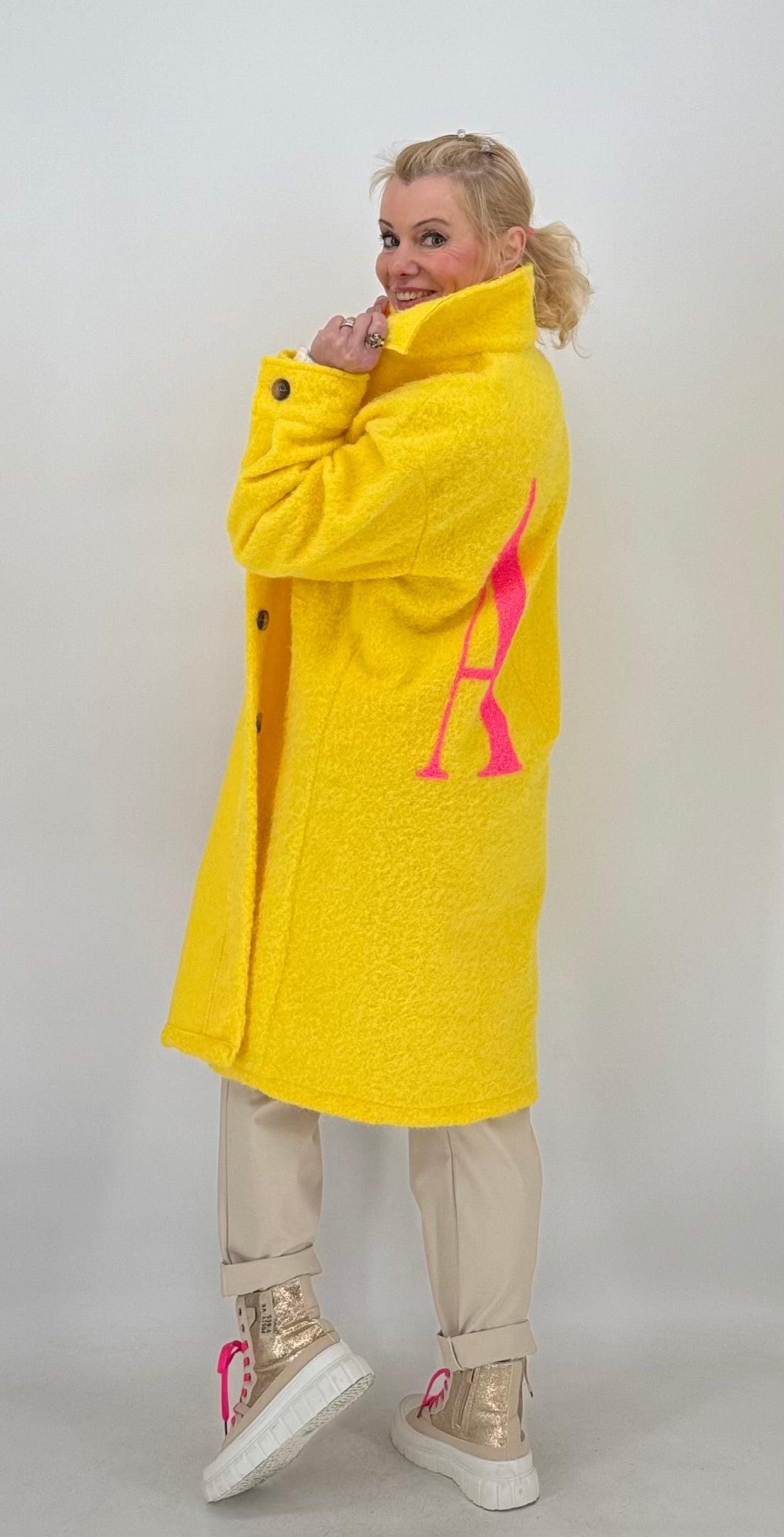 Mantel "CI" mit Wolle, blau, orange, gelb, beige