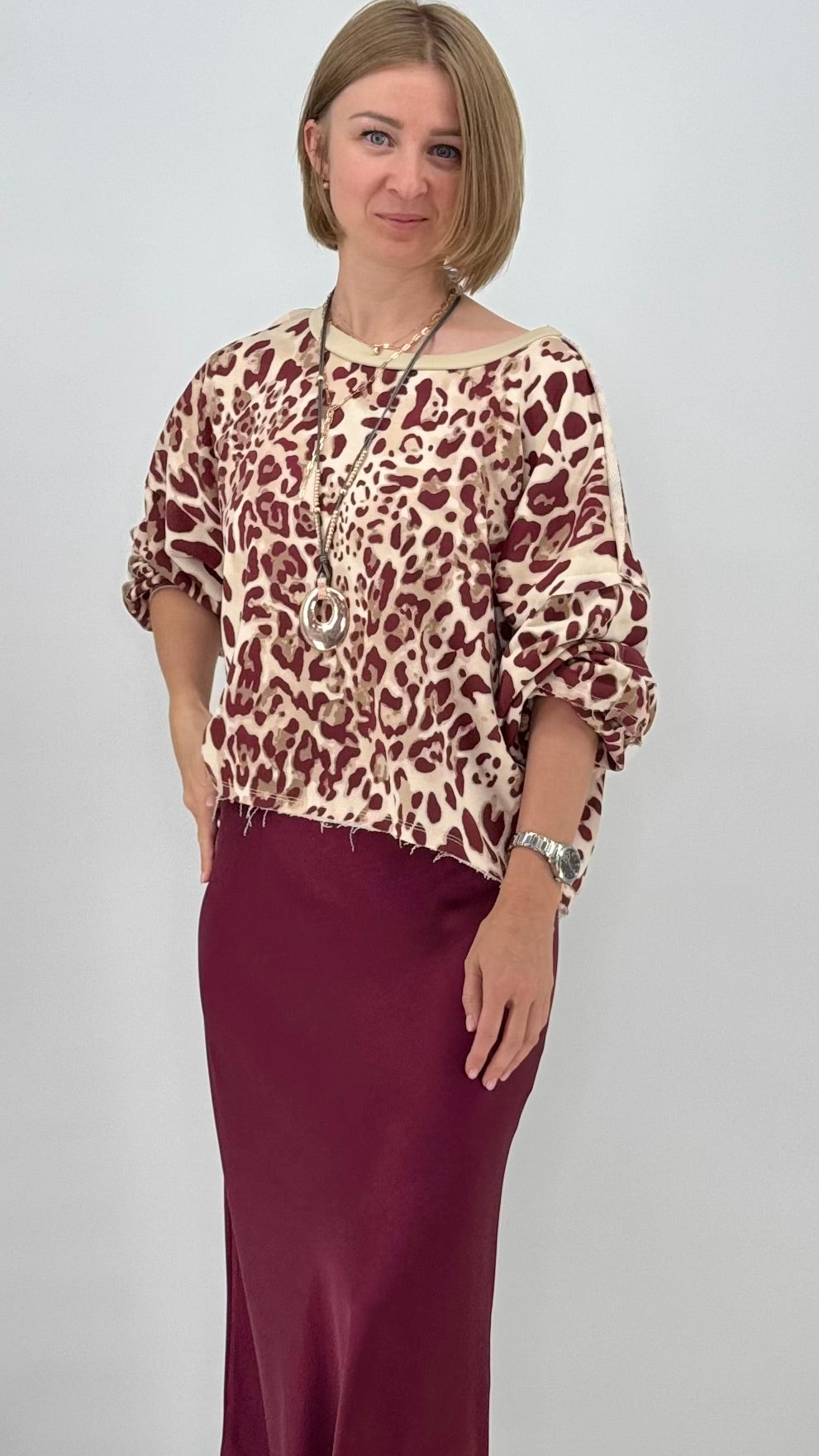 Sweatshirt in beige/bordeaux "Leo"