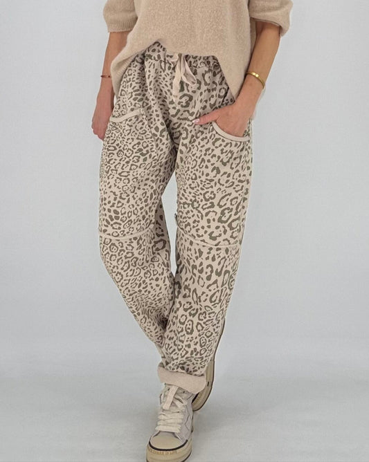 Jogpants Hose "Leo", beige/grün