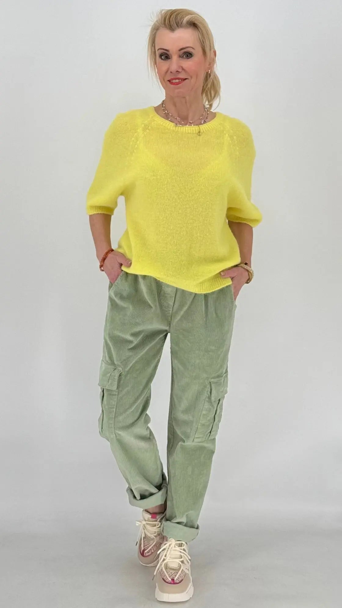 Cargohose im Cord - Look, beige, schwarz, salbei - By Elena FashionBy Elena Fashion