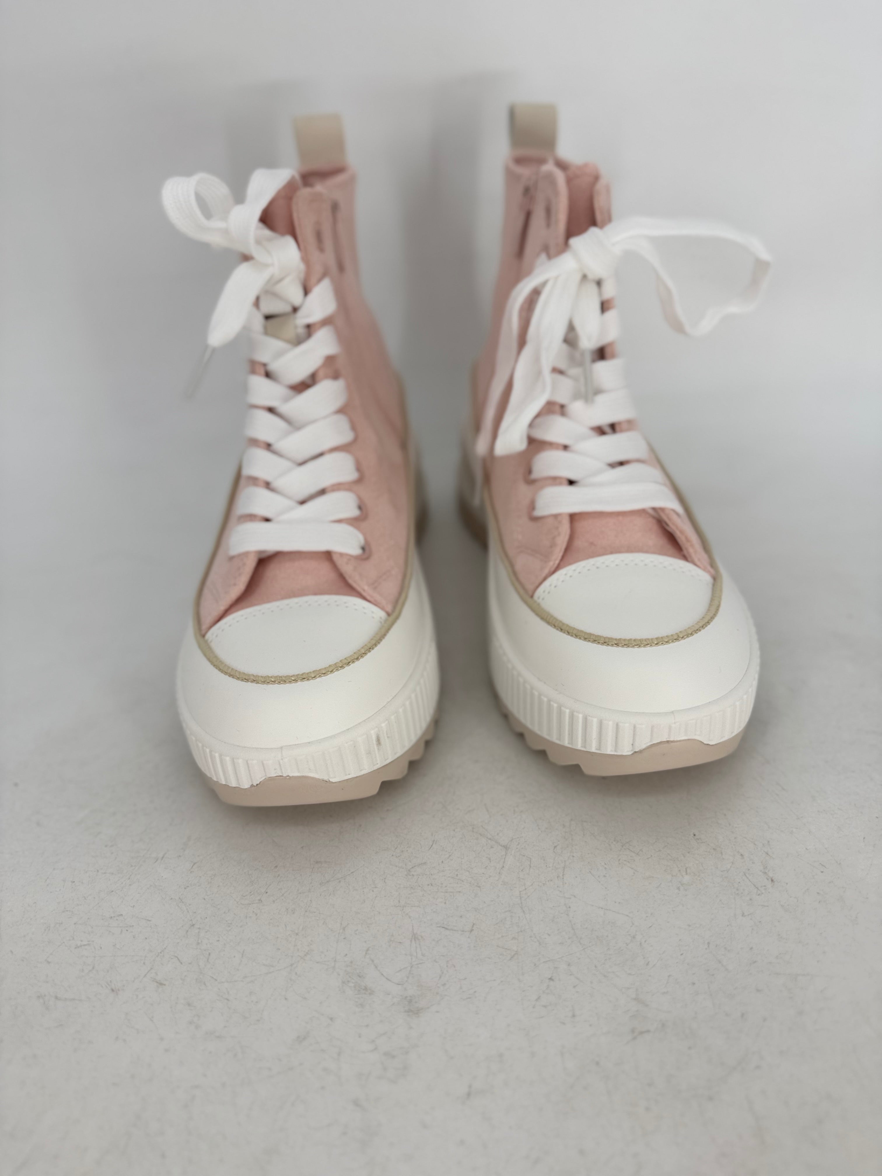 Sneaker mit Plateausohle, in zartem Rosa, 680
