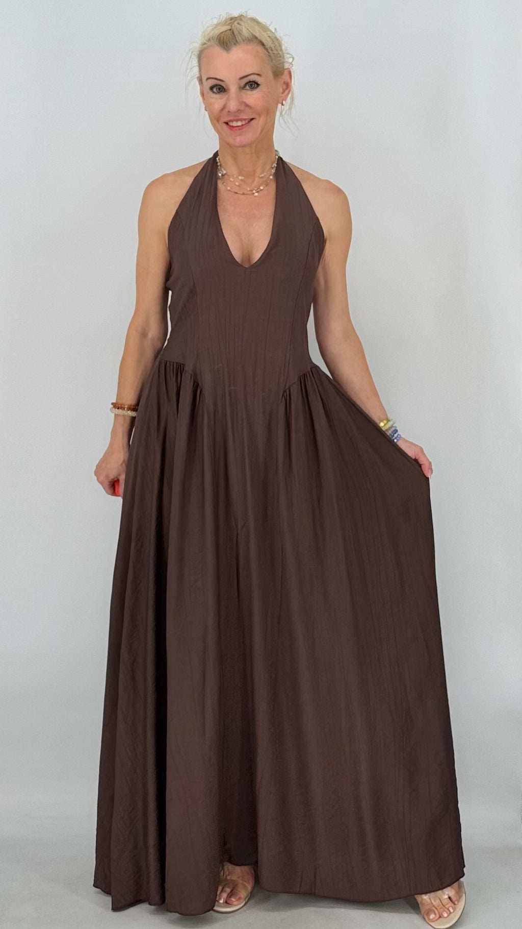 Maxi  Kleid "Chic" in Schwart, Taupe, Braun