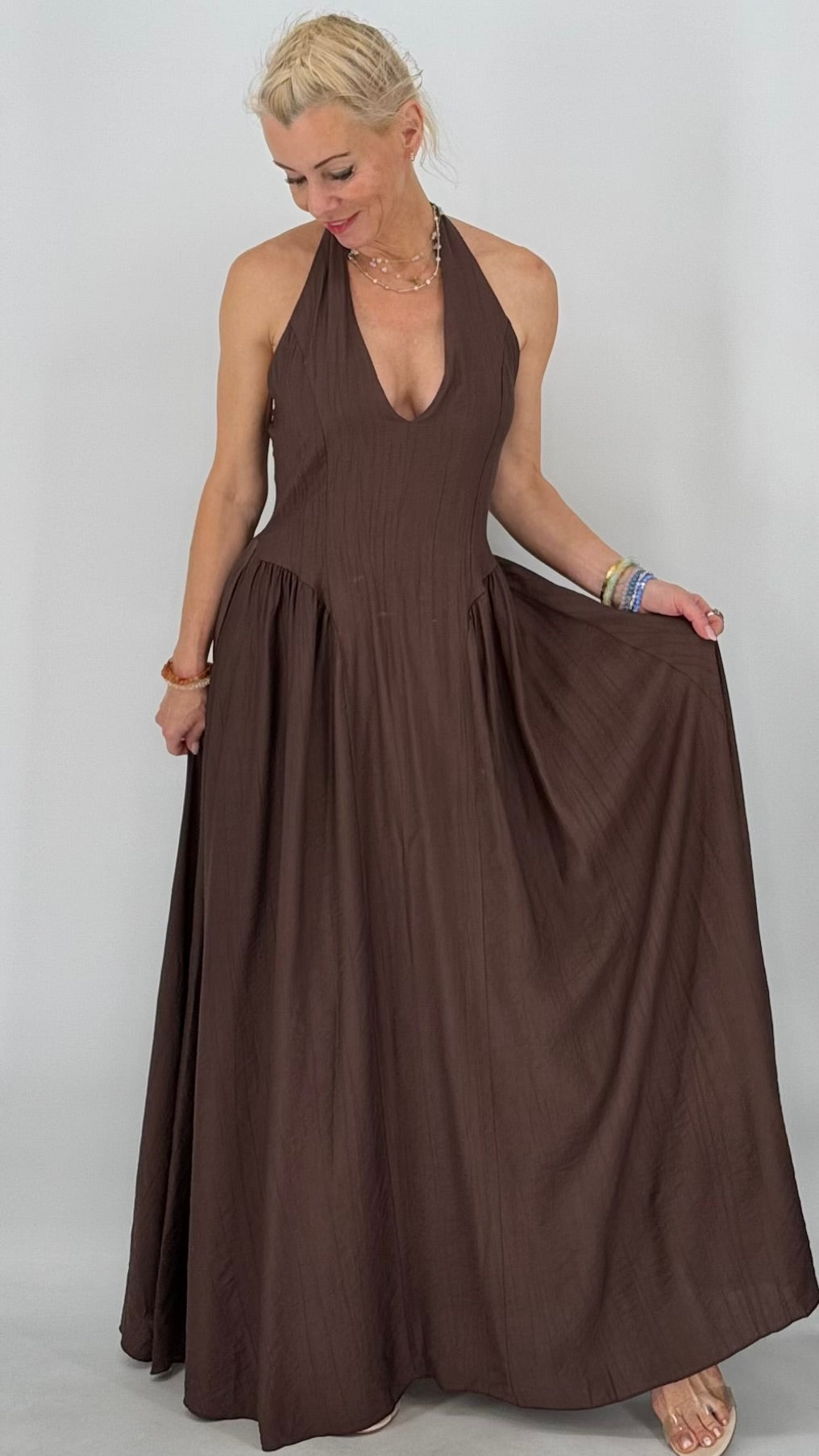 Maxi  Kleid "Chic" in Schwart, Taupe, Braun